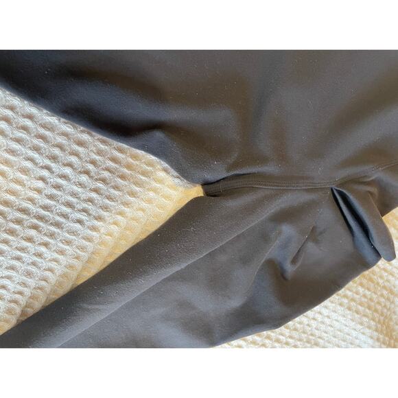Lululemon Lab City Pullover Puff Long Sleeve Athletic Top Soot Black Size 6 - Picture 9 of 10
